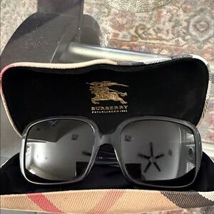 Burberry Black Designer Sunglasses